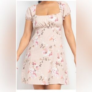 BUNDLE 2 ITEMS FOR $8✨

🌸AMTIOUS floral mini dress ✨
